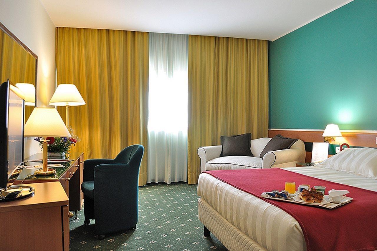 Bv Hotel Oly 罗马 外观 照片